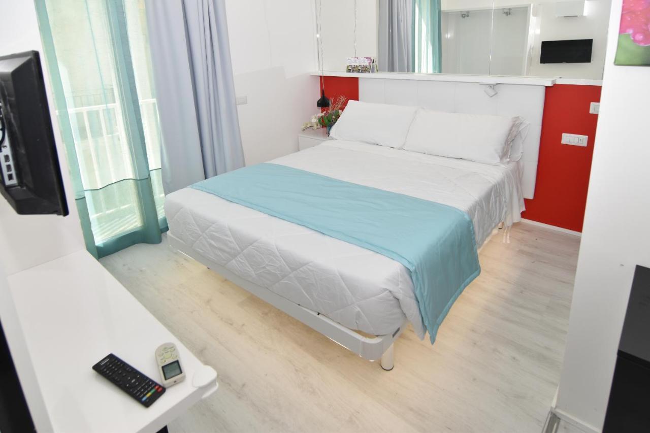 Hotel Nuovo Giardino Ρίμινι Εξωτερικό φωτογραφία
