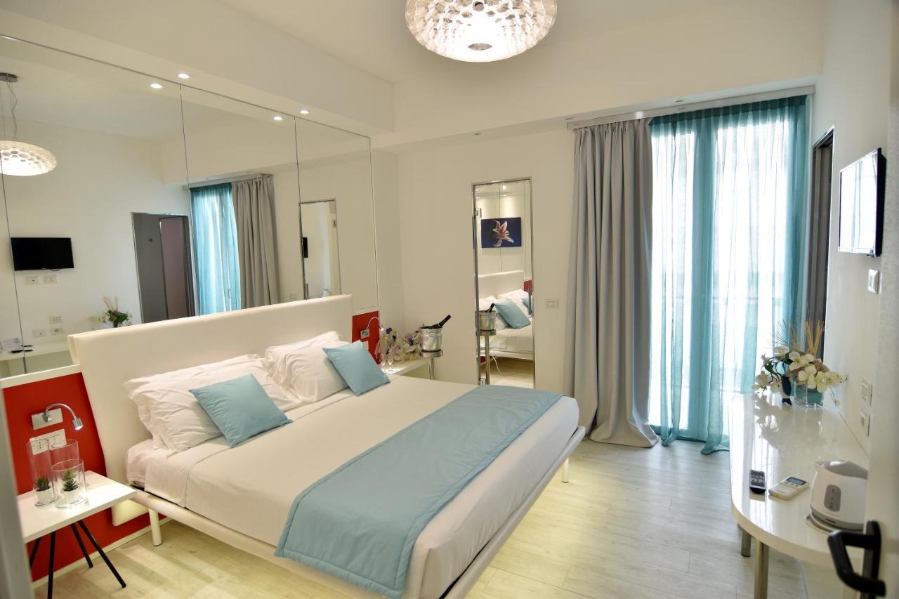 Hotel Nuovo Giardino Ρίμινι Εξωτερικό φωτογραφία
