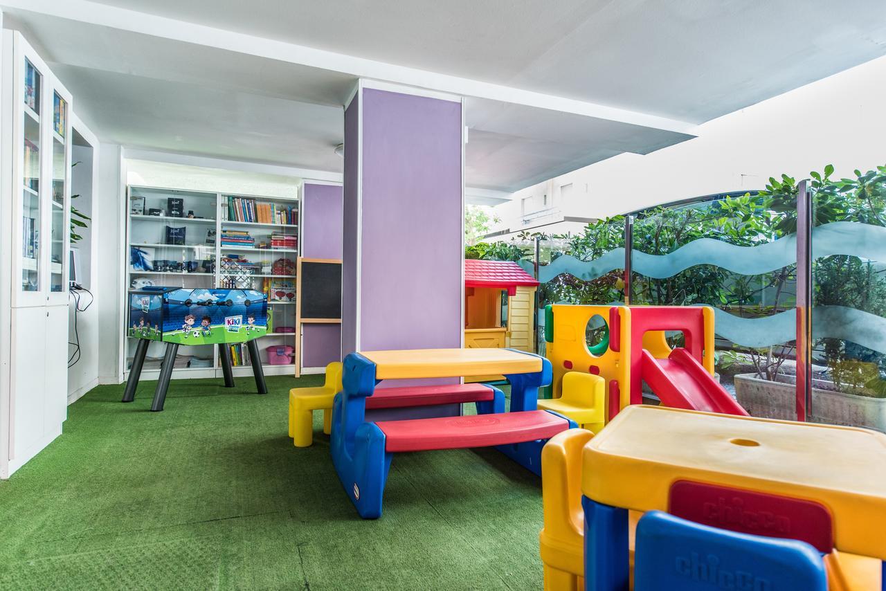 Hotel Nuovo Giardino Ρίμινι Εξωτερικό φωτογραφία