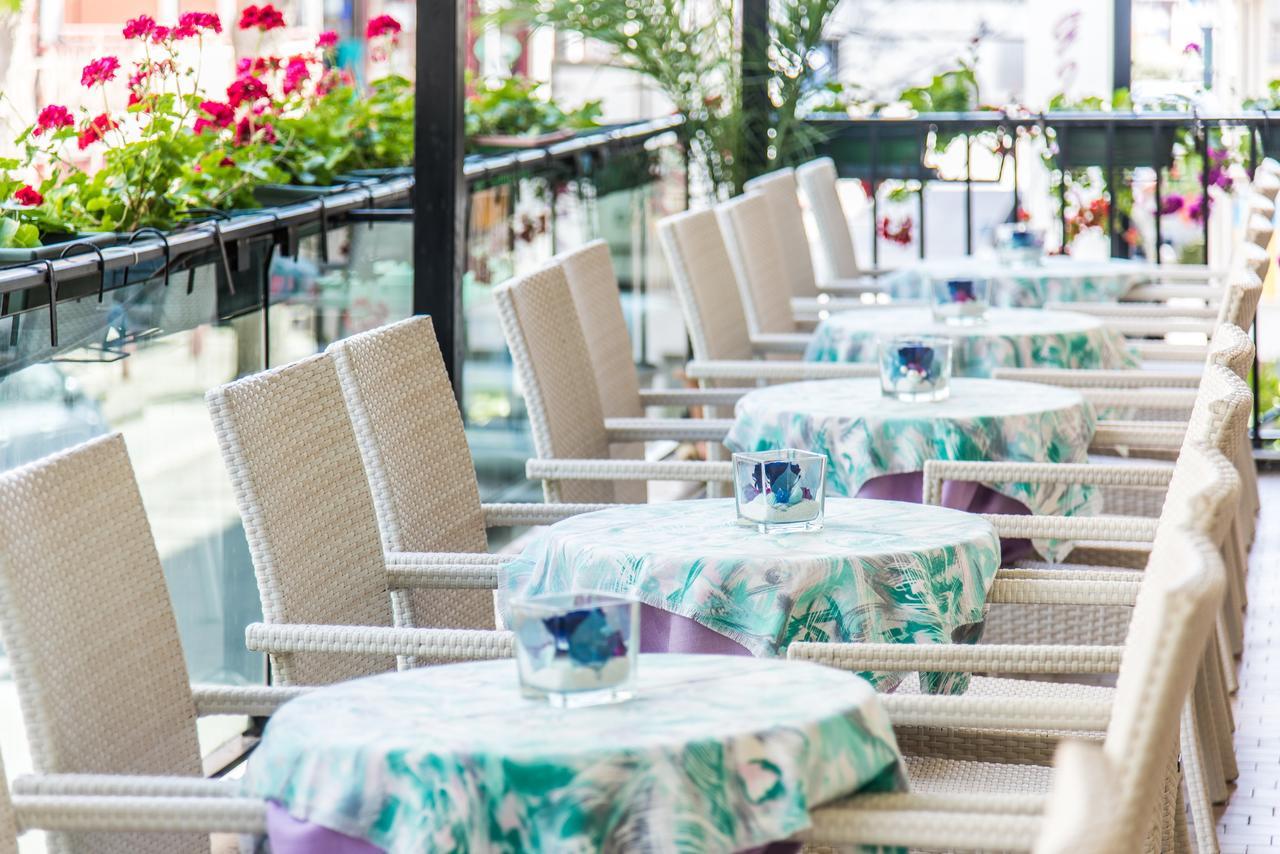 Hotel Nuovo Giardino Ρίμινι Εξωτερικό φωτογραφία